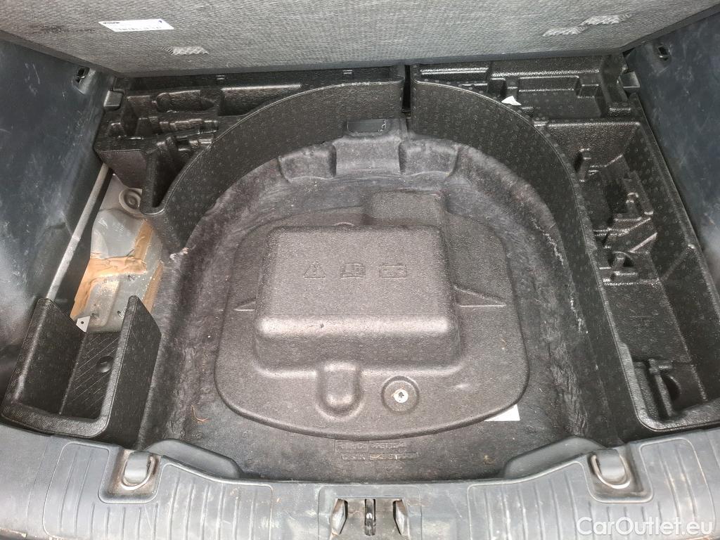  Ford  Kuga  Titanium Plug-In Hybrid 2.5 225CV BVA1 E6dT #38