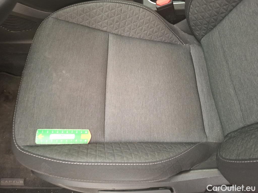  Renault  Captur  II Business 1.6 E-TECH Plug-in 160CV BVA6 E6d #14