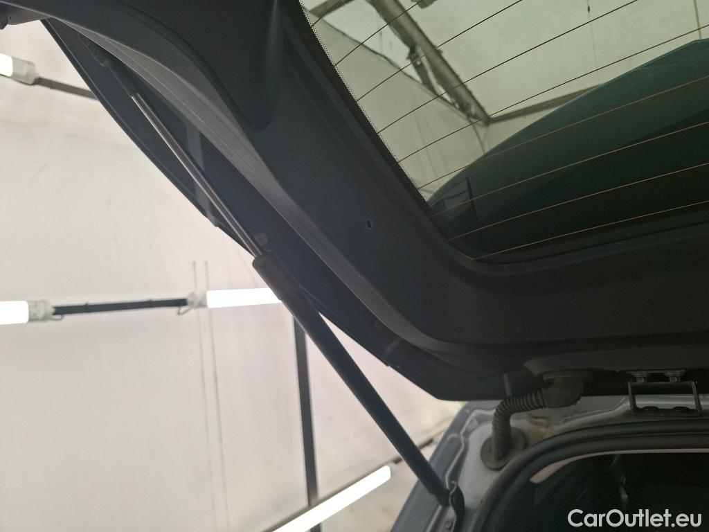  Nissan  Qashqai NISSAN  / 2021 / 5P / Crossover e-Power 190 N-Connecta BVA HEV #19