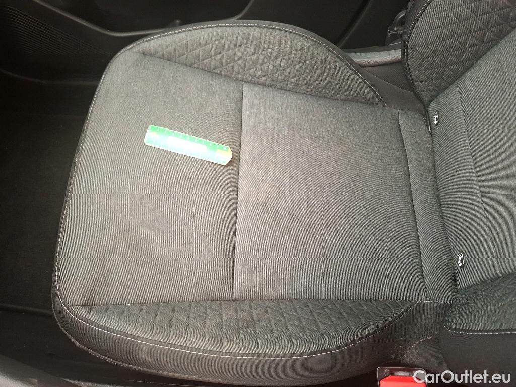  Renault  Captur  II Business 1.6 E-TECH Plug-in 160CV BVA6 E6d #13