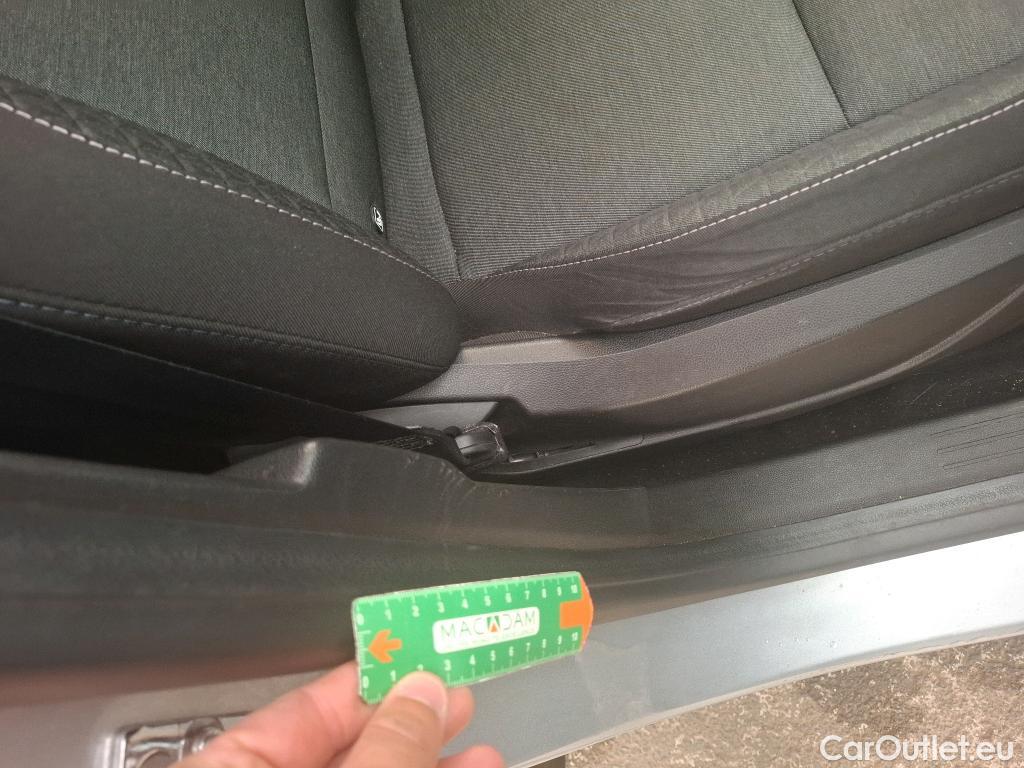  Renault  Captur  II Business 1.6 E-TECH Plug-in 160CV BVA6 E6d #5