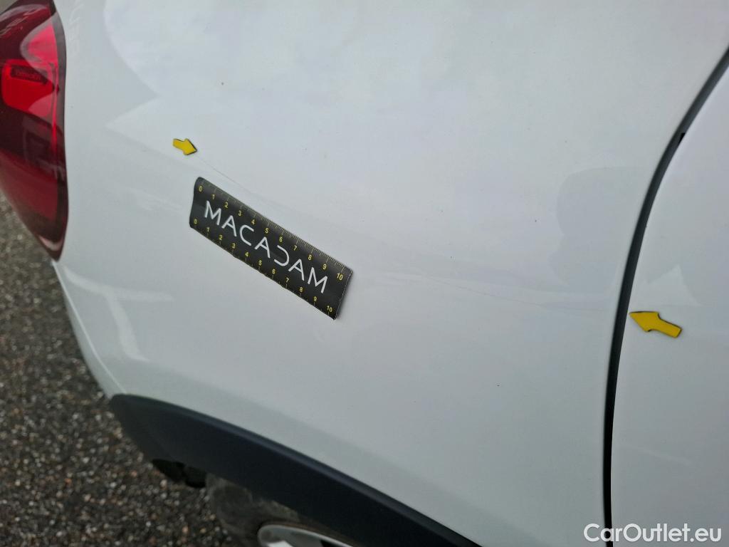  Citroen  C3  Feel 1.5 BlueHDI 100CV BVM5 E6dT #9