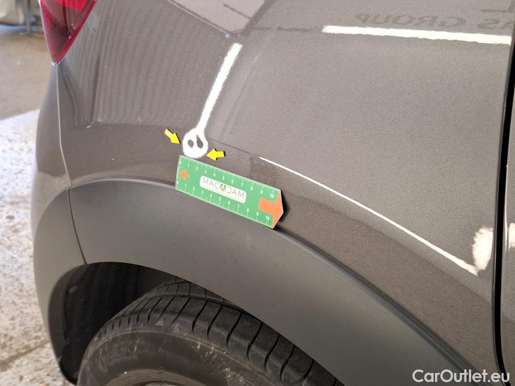  Citroen  C3 CITROEN  / 2016 / 5P / Berline PureTech 110 S&S BVM6 Shine Business #12