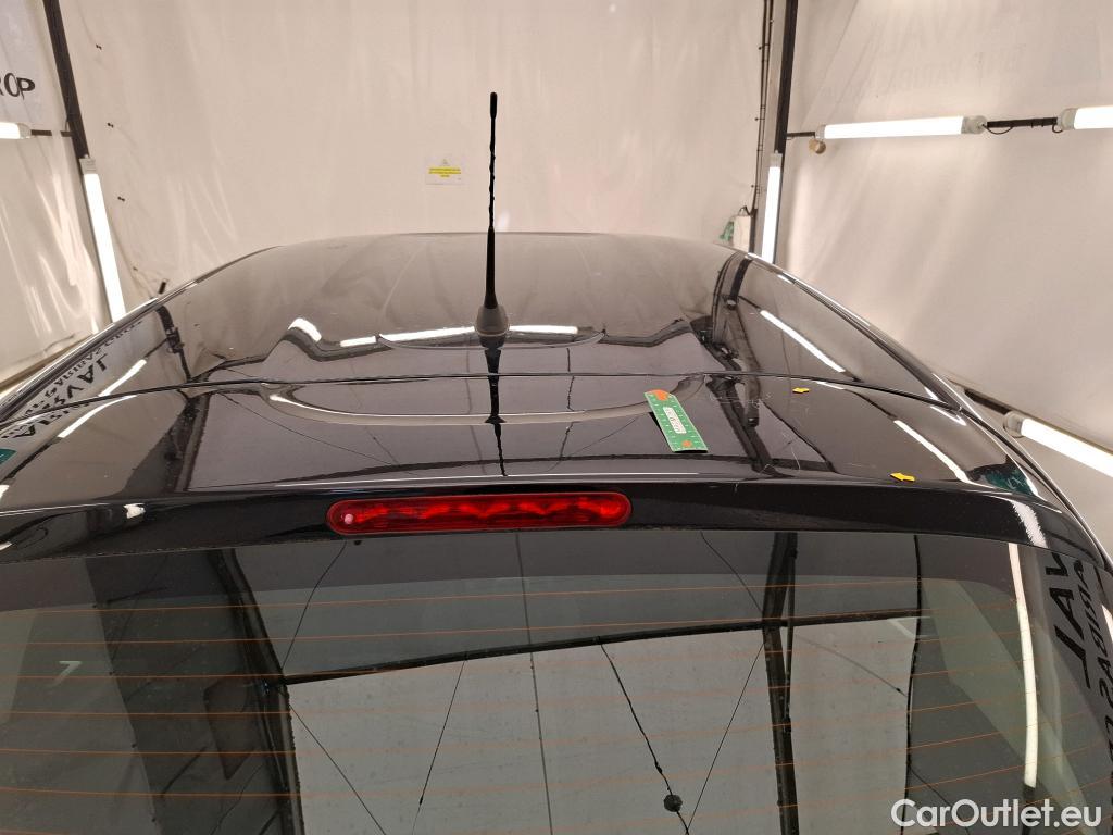  Citroen  C3 CITROEN  / 2016 / 5P / Berline PureTech 110 S&S BVM6 Shine Business #16
