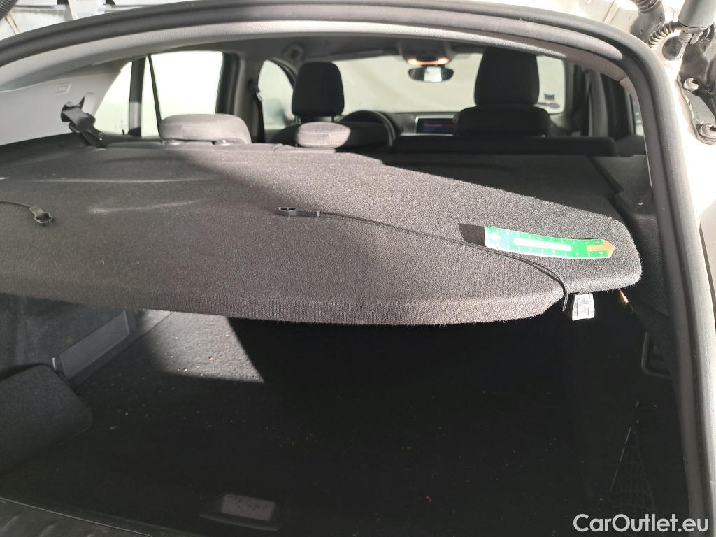  Bmw  X2 Série  sDrive 18i Lounge 1.5 135CV BVM6 E6d #24