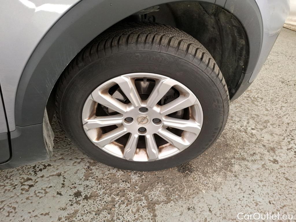  Opel  Crossland  X Elegance 1.2 Turbo 110CV BVM6 E6d #44
