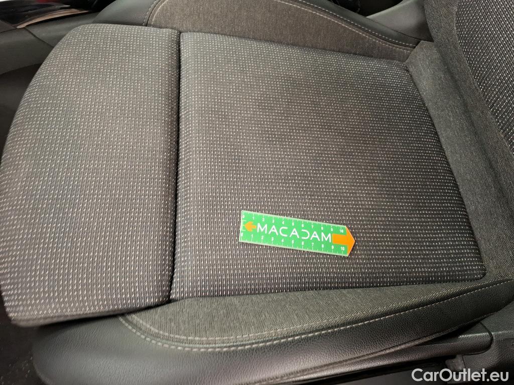  Opel  Crossland  X Elegance 1.2 Turbo 110CV BVM6 E6d #36