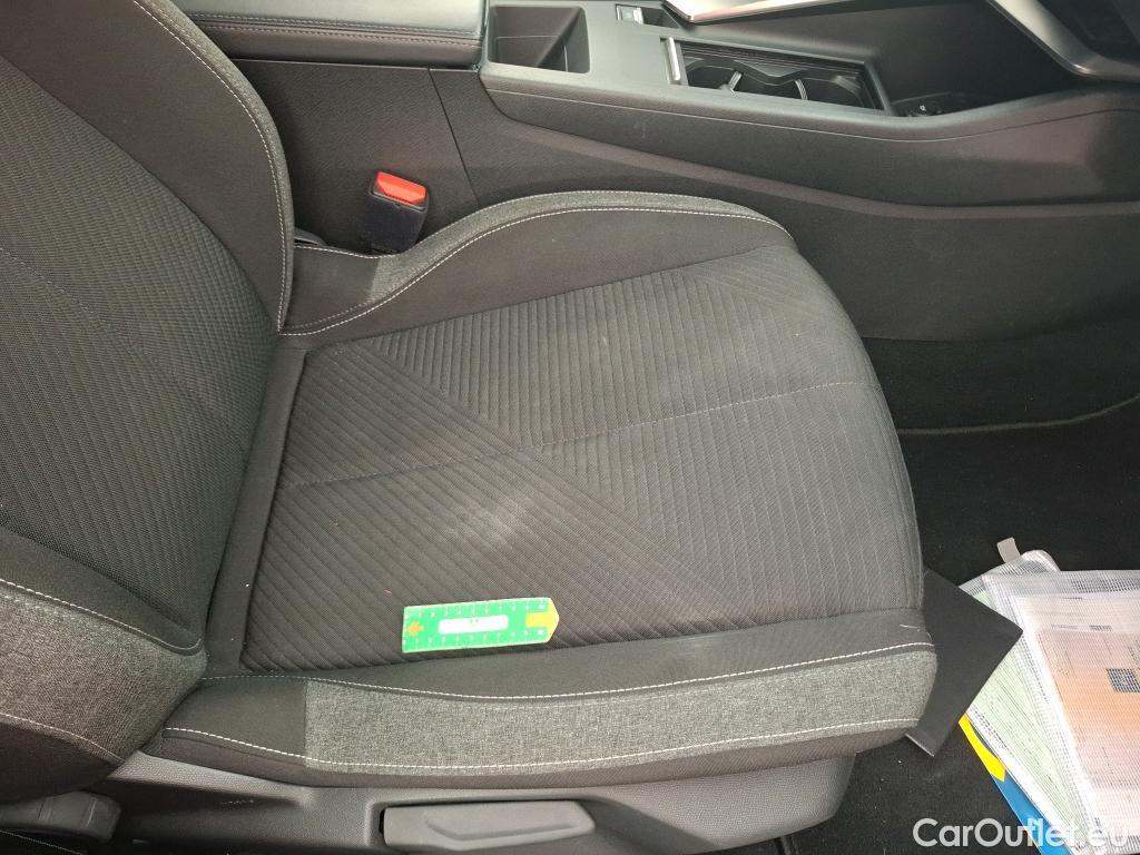  Peugeot  308 PEUGEOT  SW / 2021 / 5P / Break BlueHDi 130 EAT8 ACTIVE PACK #24