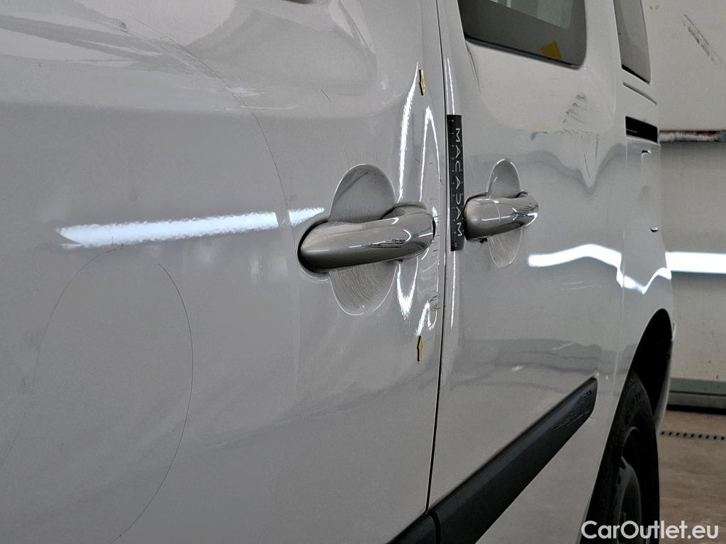  Renault  Kangoo  Zen 1.5 dCi 90CV BVM5 E6 #11