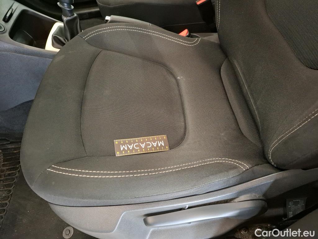  Renault  Captur  Business 1.5 dCi 110CV BVM6 E6 #30