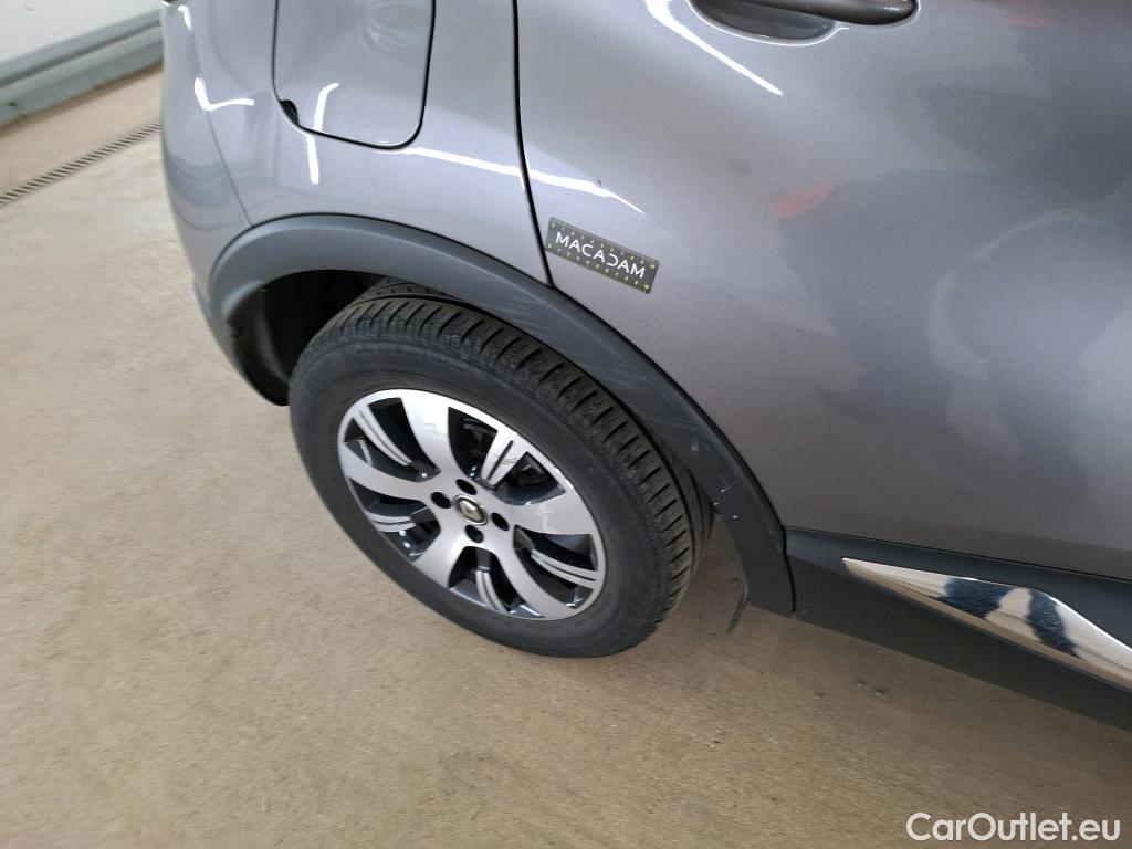  Renault  Captur  Business 1.5 dCi 110CV BVM6 E6 #12