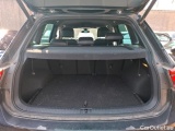  Volkswagen  Tiguan VOLKSWAGEN  / 2020 / 5P / SUV 2.0 TDI 150 DSG7 R-Line #10