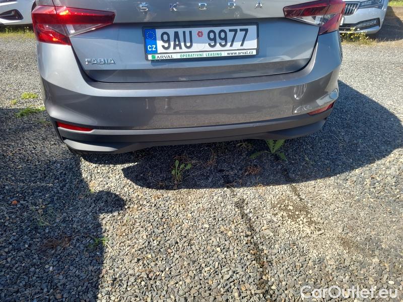  Skoda  Fabia  (PJ3) (2021)  1.0 TSI 70 Ambition 5d #10
