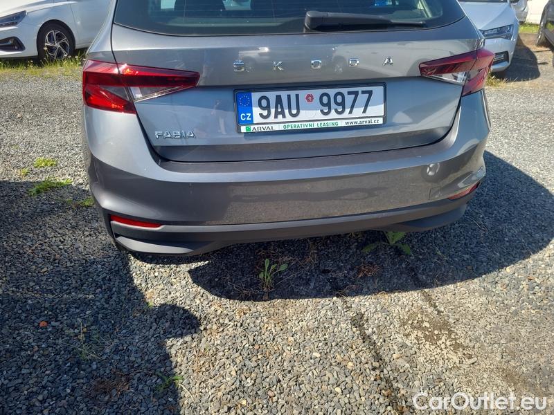  Skoda  Fabia  (PJ3) (2021)  1.0 TSI 70 Ambition 5d #9