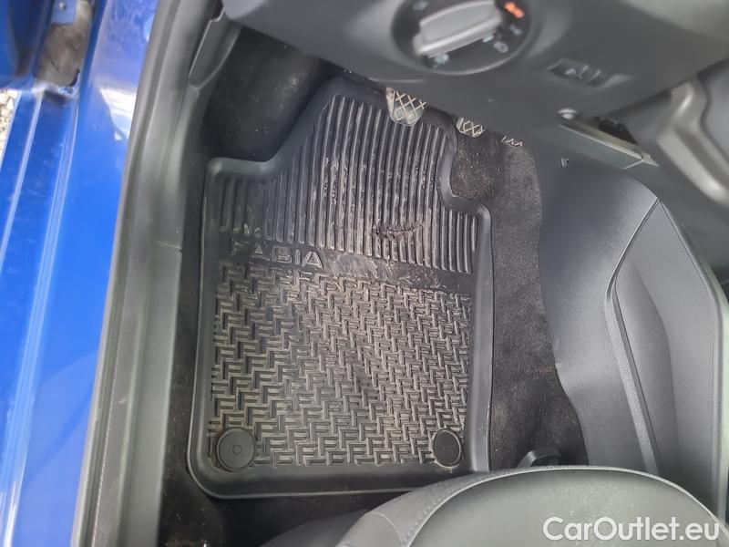  Skoda  Fabia  Combi (2015)  Com.1.0TSI 70 Ambition #7