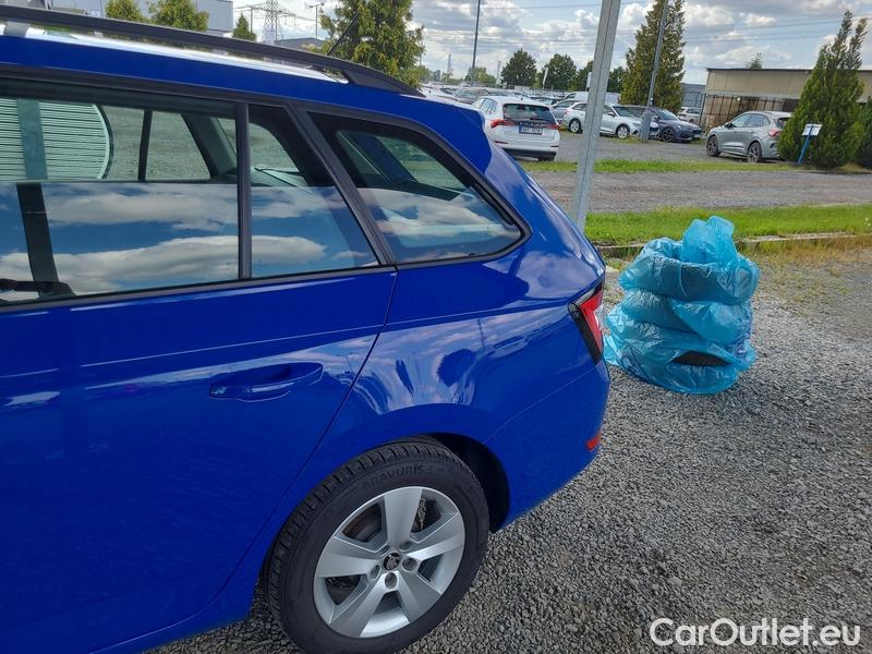  Skoda  Fabia  Combi (2015)  Com.1.0TSI 70 Ambition #29