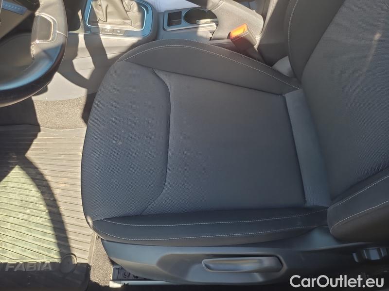  Skoda  Fabia  (PJ3) (2021)  1.0 TSI 70 Ambition 5d #7