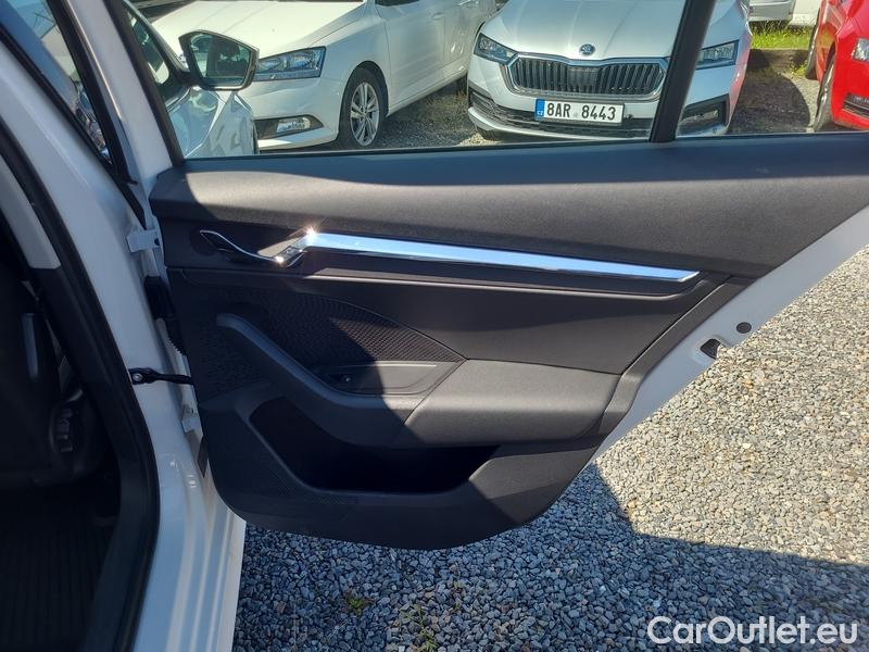  Skoda  Octavia  Combi (NX3)(2020) Oct.Combi 1.5TSI 110 Style #14