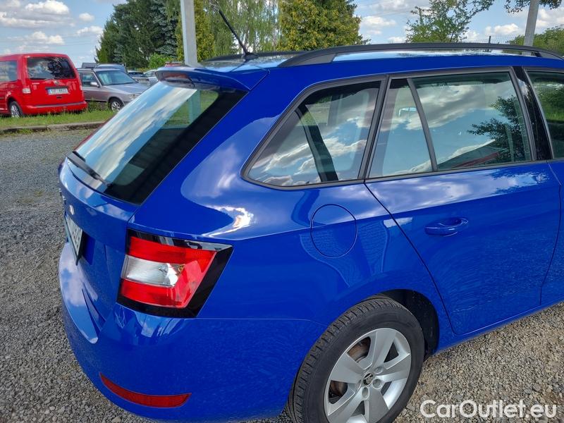  Skoda  Fabia  Combi (2015)  Com.1.0TSI 70 Ambition #23