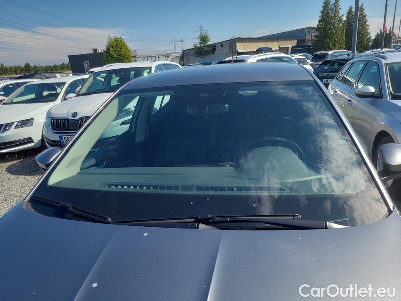  Skoda  Fabia  (PJ3) (2021)  1.0 TSI 70 Ambition 5d #1