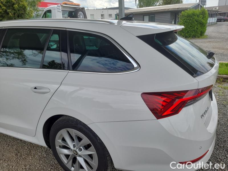  Skoda  Octavia  Combi (NX3)(2020) Oct.Combi 2.0TDI 85 Style AT #4