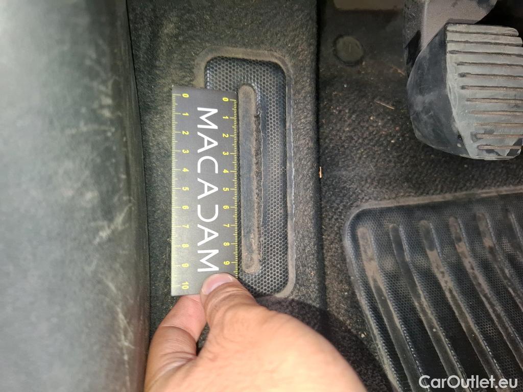  Citroen  C4 Cactus  Live Société 1.5 BlueHDi 100CV BVM6 E6dT #3