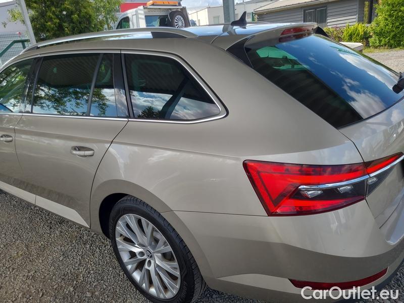 Skoda  Superb  Combi (3T5)(2010) Sup.C.FL2.0TDI 140 Sty. 4x4 AT #7