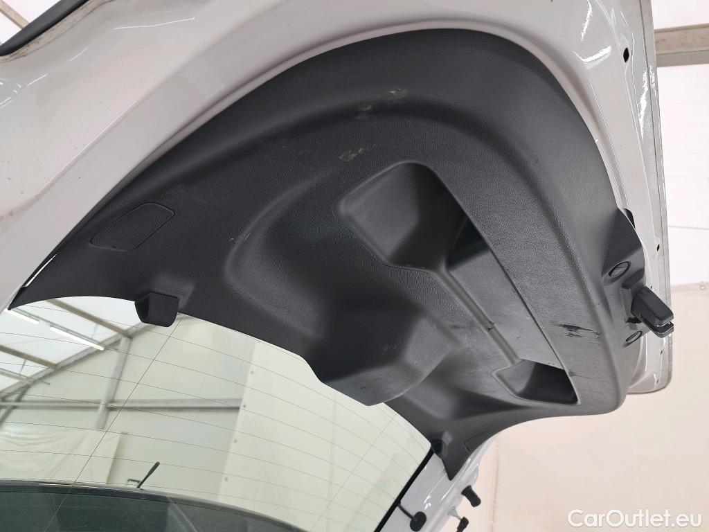  Peugeot  208  Premium 1.5 HDi 100CV BVM6 E6d #10