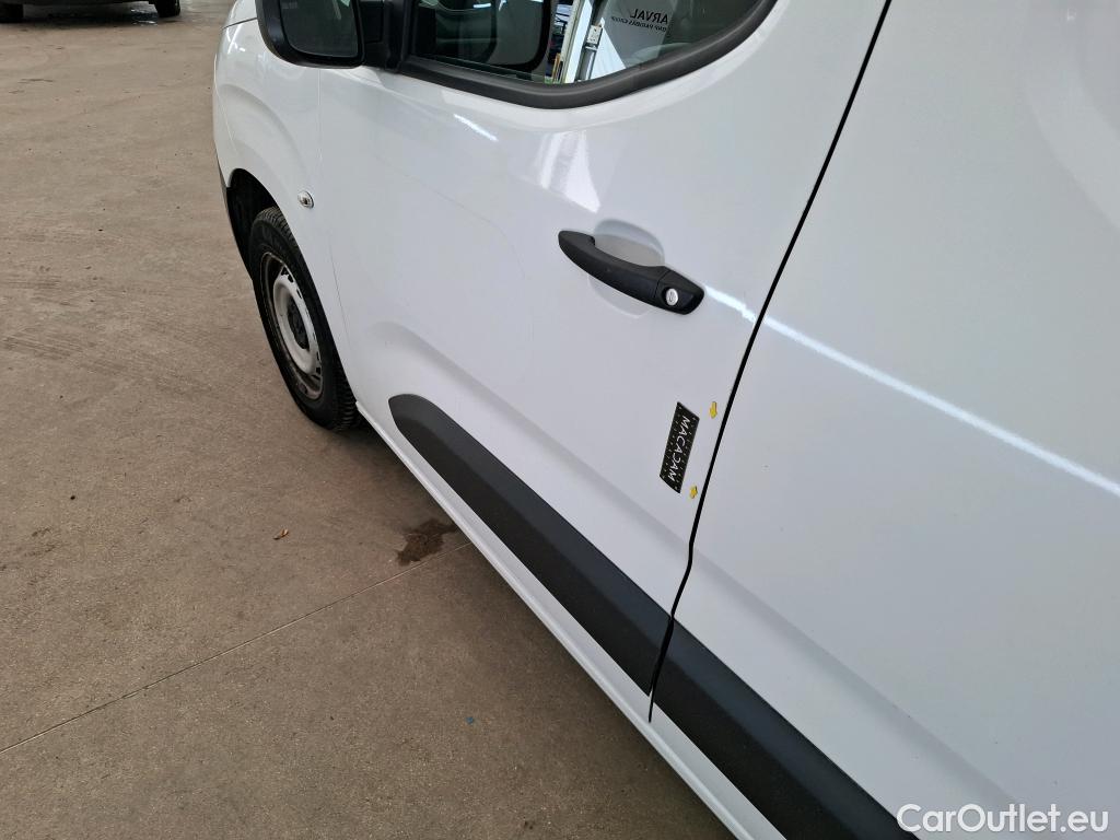  Citroen  Berlingo  Fourgon Driver M 650 1.5 BlueHDi 100CV BVM5 E6dT #3