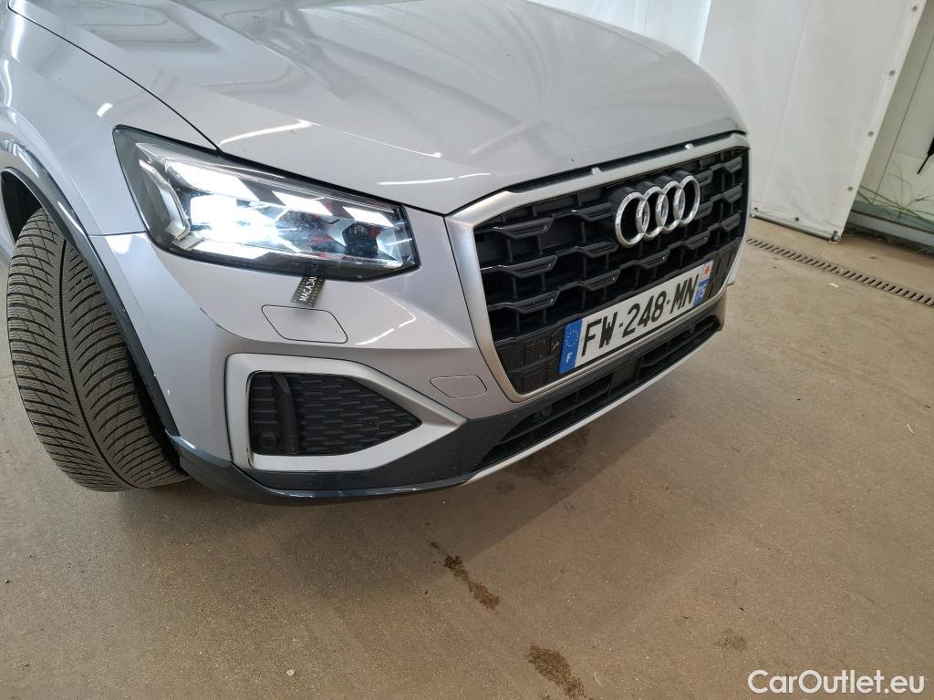  Audi  Q2 AUDI  / 2020 / 5P / SUV 35 TFSI 150 S Tronic Design Luxe #3