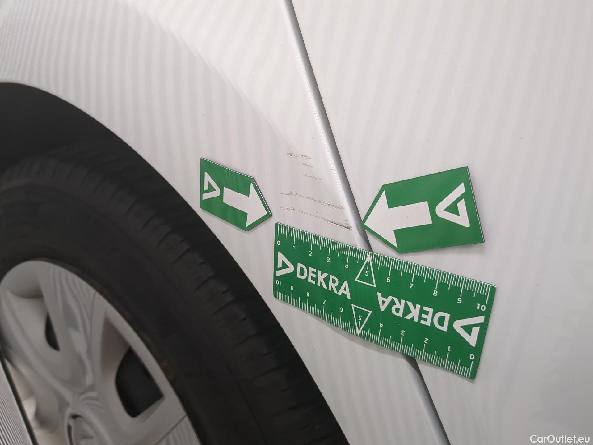  Renault  Clio  IV Air 1.5 dCi 75CV BVM5 E6 #6