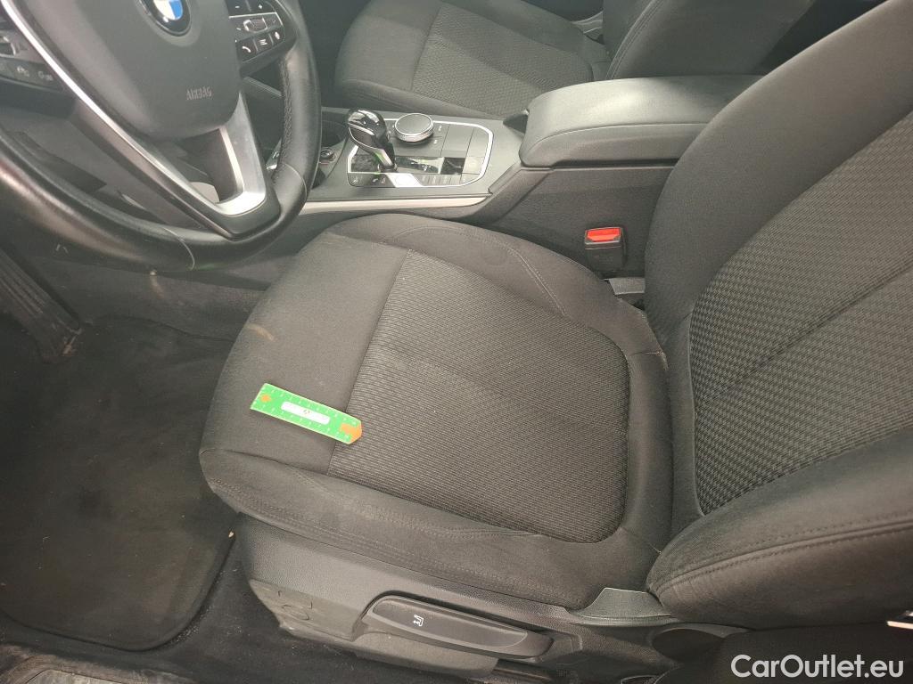  Bmw  Serie 1 Série 1 Berline 118 d Lounge 2.0 150CV BVA8 E6d #19