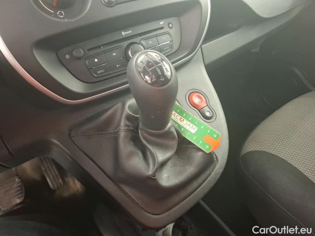  Renault  Kangoo  Express Maxi Extra (Série Spéciale) 1.5 dCi 90CV BVM5 E6 #17