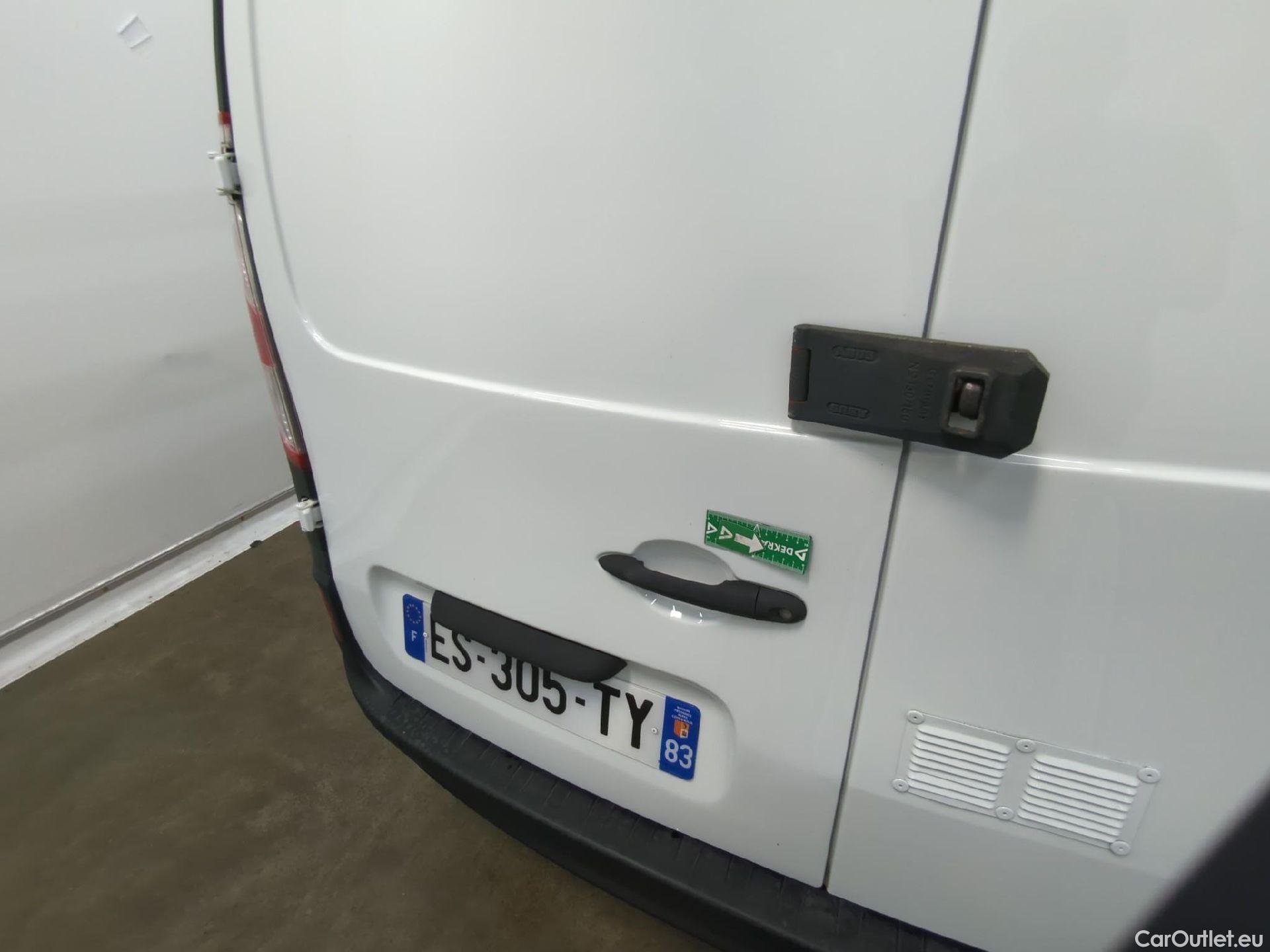  Renault  Kangoo  Express Grand Confort (L1) 1.5 dCi 90CV BVM5 E6 #29