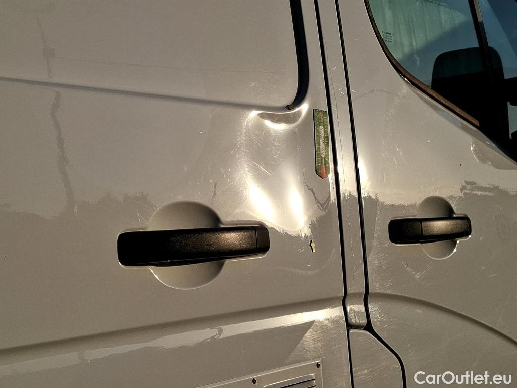 Renault  Master  Fourgon L2H2 3 5 Grand Confort dCi 135CV BVM6 E6dT #9