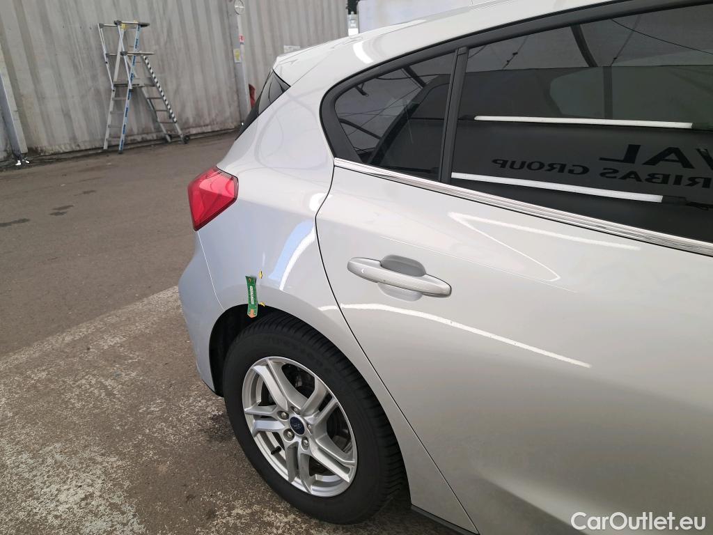  Ford  Focus FORD  / 2018 / 5P / Berline 5P - 1.5 EcoBlue 120 auto Trend Business #7