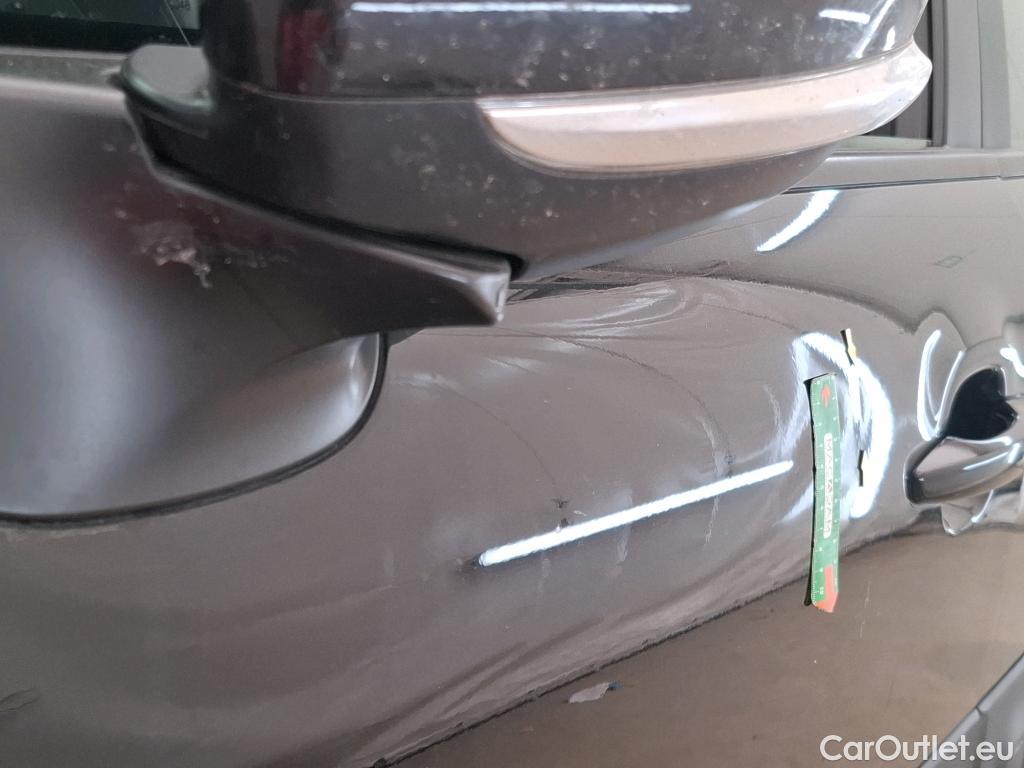  Citroen  C3  Shine 1.2 PureTech 110CV BVA6 E6d #21