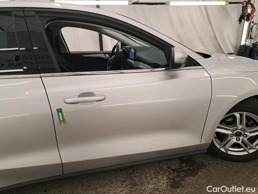  Ford  Focus FORD  / 2018 / 5P / Berline 5P - 1.5 EcoBlue 120 auto Trend Business #19