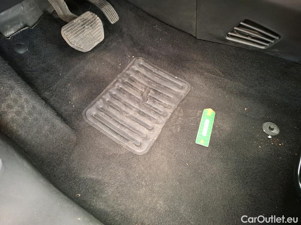  Citroen  C3  Shine 1.2 PureTech 110CV BVA6 E6d #8