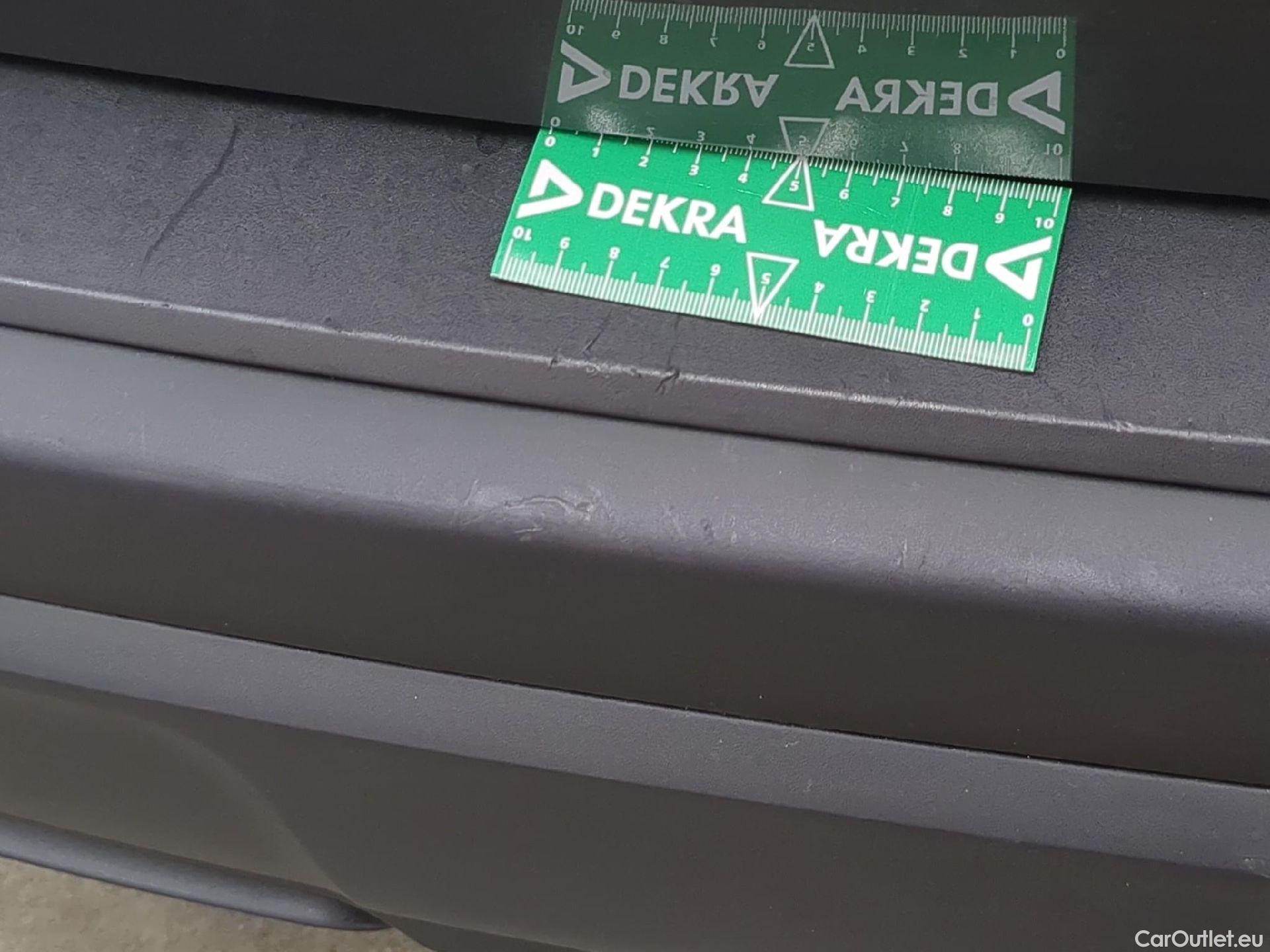  Peugeot  3008  II Active Pack 1.5 HDi 130CV BVA8 E6d #41