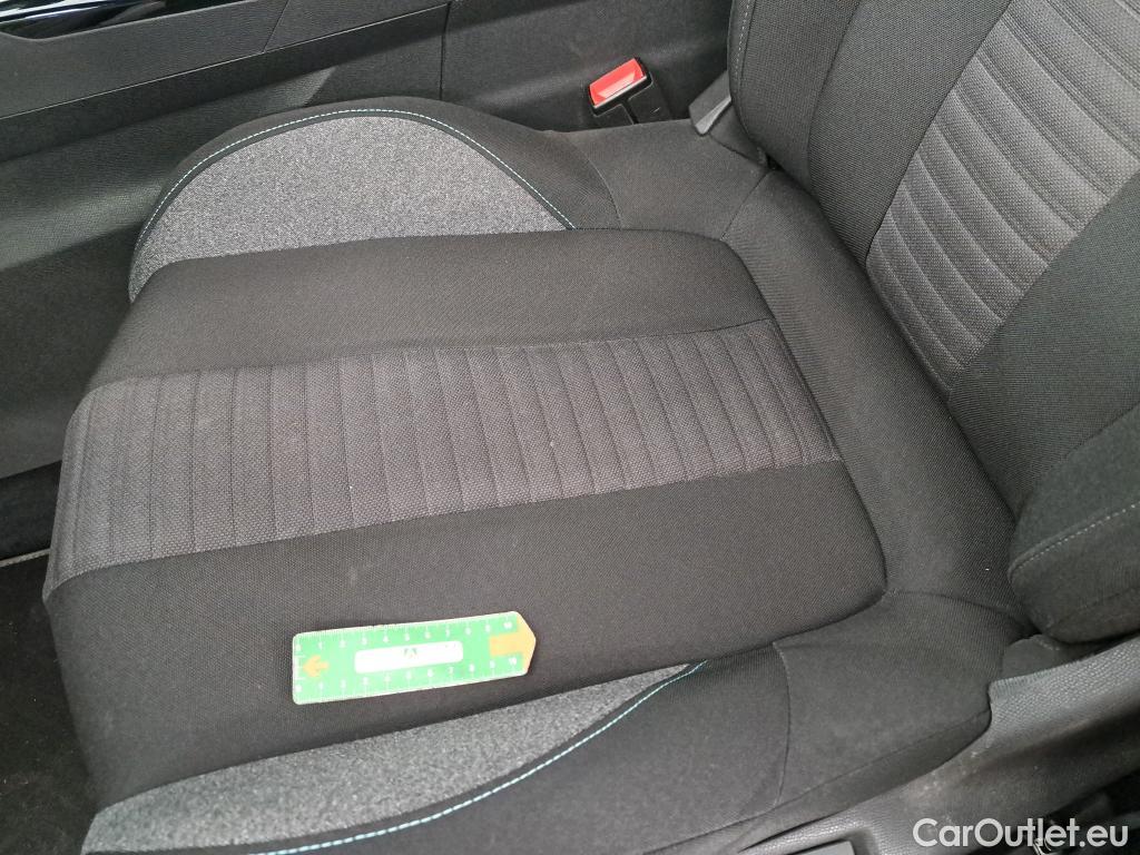  Peugeot  3008  Style 1.5 HDi 130CV BVA8 E6d #1