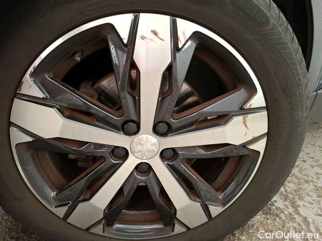  Peugeot  3008 PEUGEOT  / 2020 / 5P / SUV BlueHDi 130 S&S EAT8 GT Pack #9