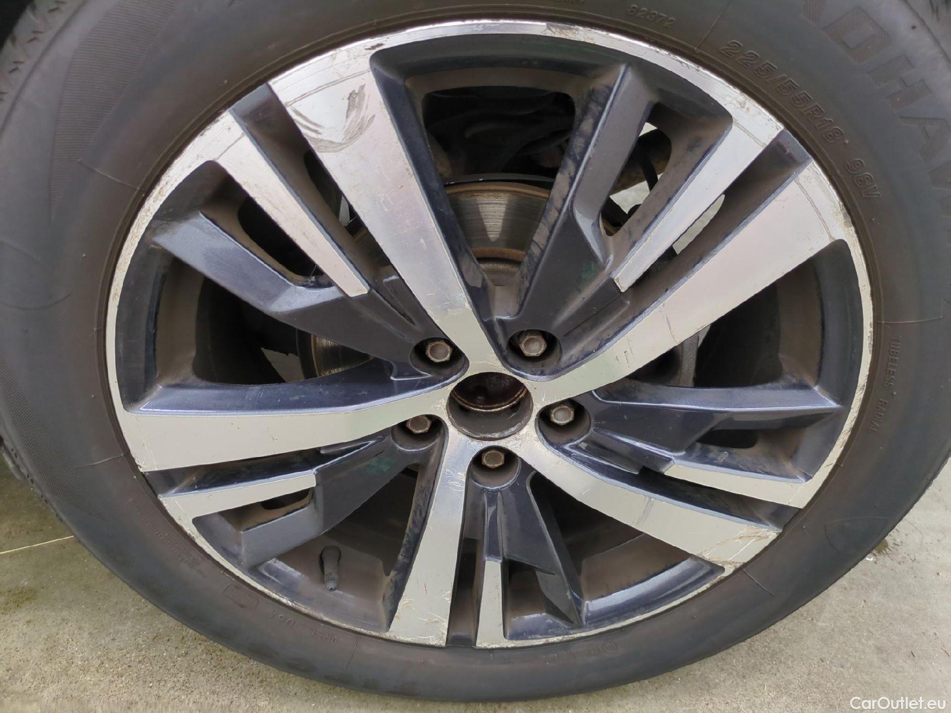  Peugeot  3008  Allure Business 1.2 PureTech 130CV BVA6 E6 #31