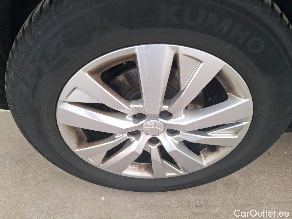  Peugeot  3008  Active Business 1.5 HDi 130CV BVA8 E6d #20