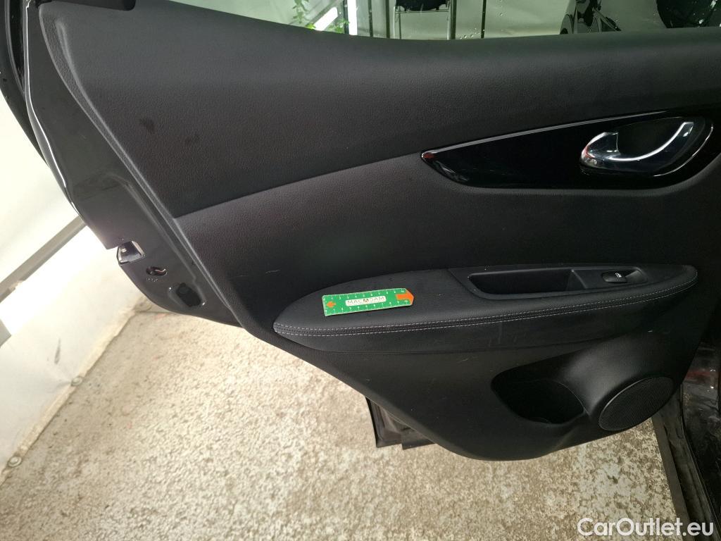  Nissan  Qashqai NISSAN  / 2017 / 5P / Crossover 1.5 DCI 115 Business Edition #32