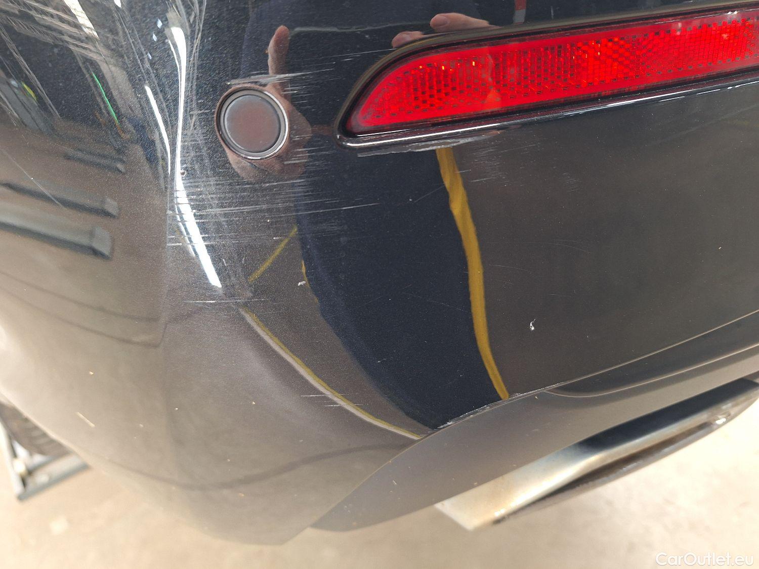  Bmw  Serie 5 BMW, 5-serie '16, BMW 5 Reeks Berline 520i 120kW Aut. 4d #18