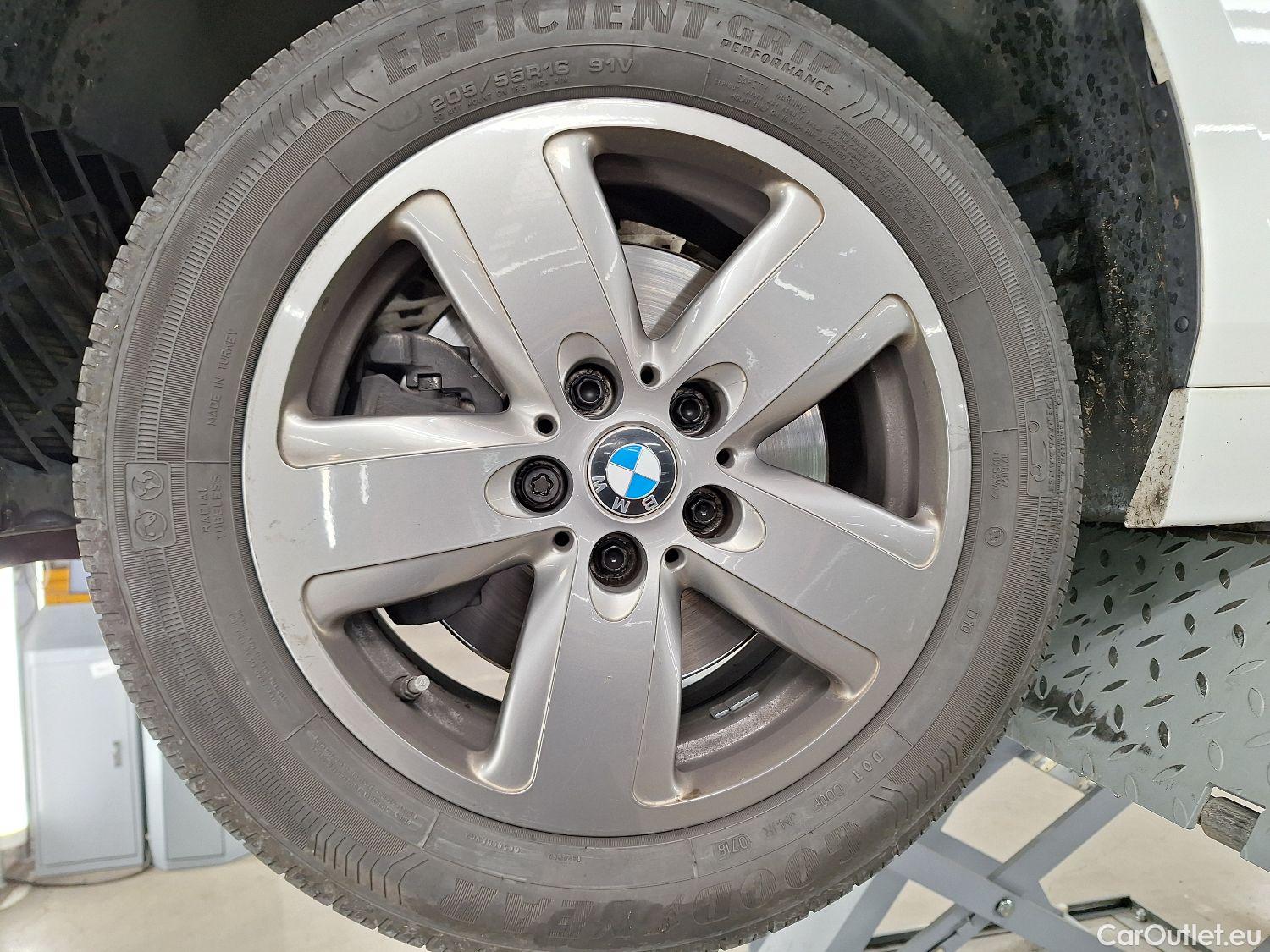 Bmw  Serie 1 BMW, 1-serie '19, BMW 1 Reeks Hatch 118iA (103 kW) 5d #12