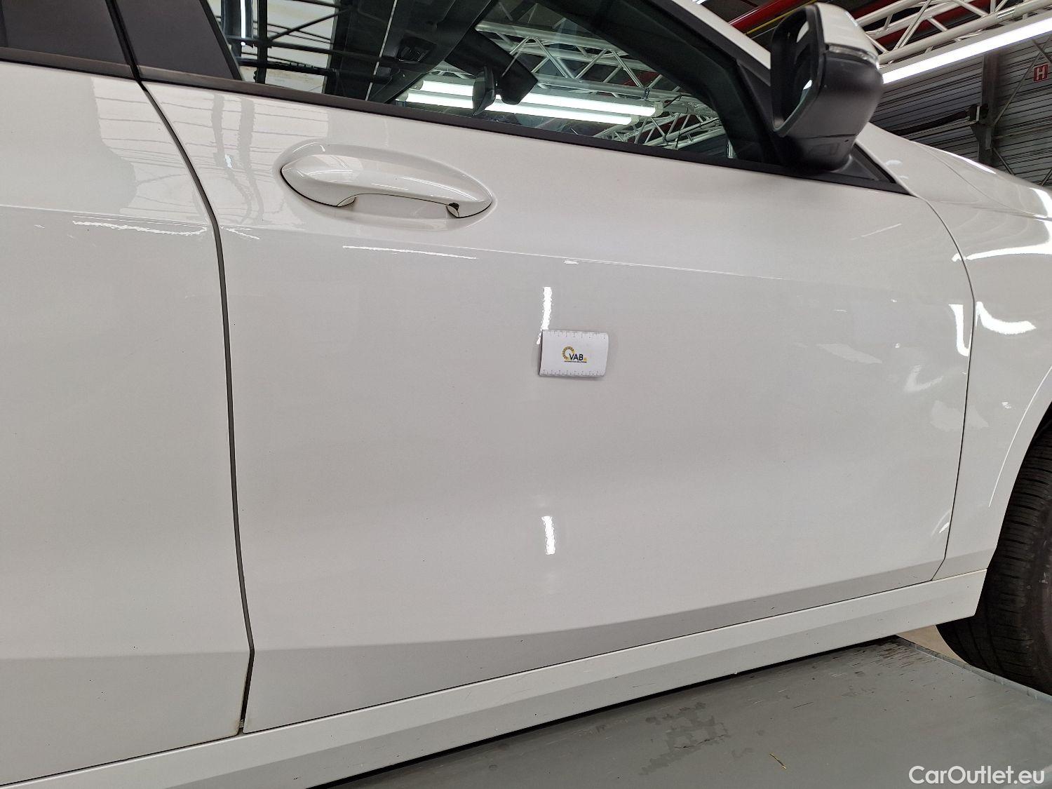  Bmw  Serie 1 BMW, 1-serie '19, BMW 1 Reeks Hatch 118iA (103 kW) 5d #18