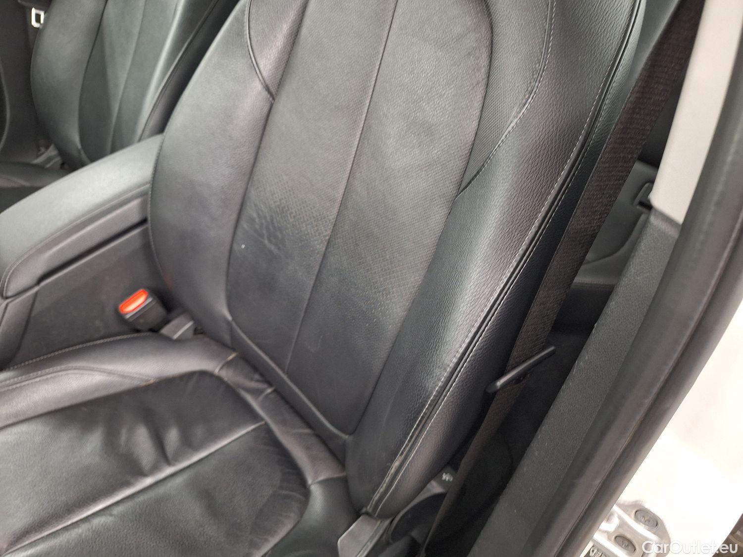  Bmw  Serie 1 BMW, 1-serie '19, BMW 1 Reeks Hatch 118iA (103 kW) 5d #27
