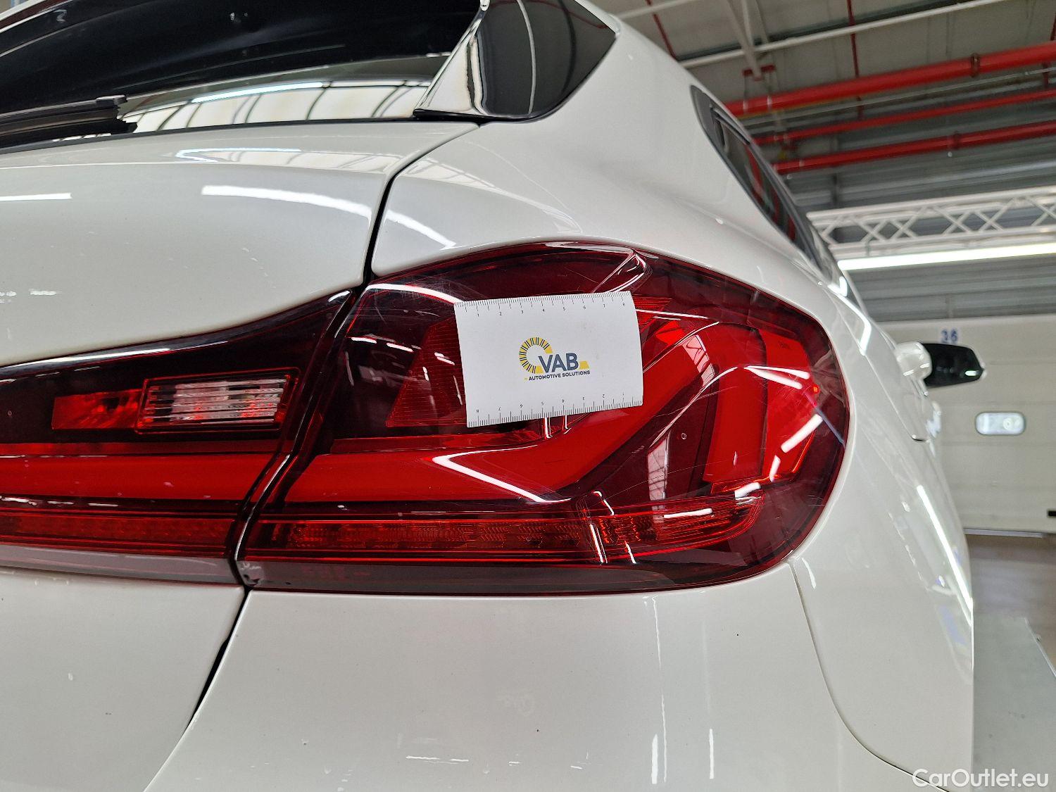  Bmw  Serie 1 BMW, 1-serie '19, BMW 1 Reeks Hatch 118iA (103 kW) 5d #25
